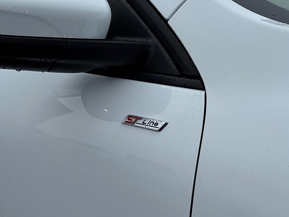 Ford Kuga 15 of 19