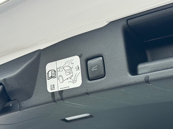 Ford Kuga 19 of 19