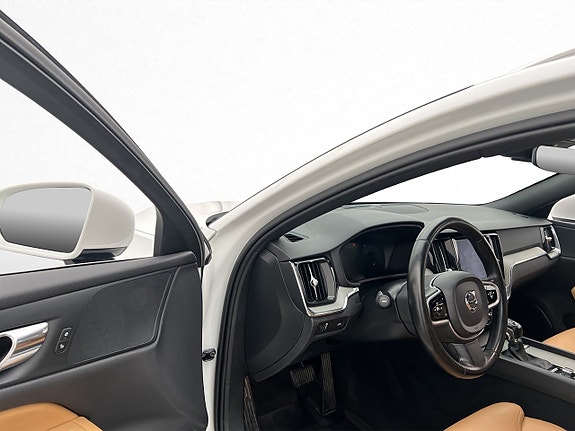 Volvo V60 10 of 30