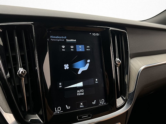 Volvo V60 21 of 30