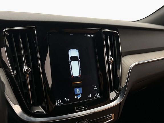 Volvo V60 18 of 30