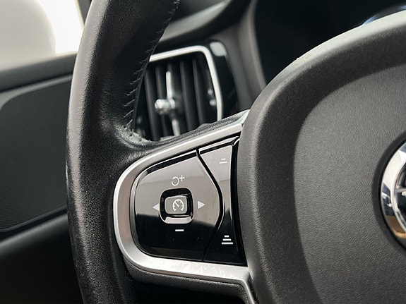 Volvo V60 14 of 30