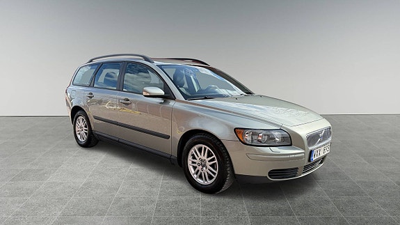 Volvo V50 4 of 9