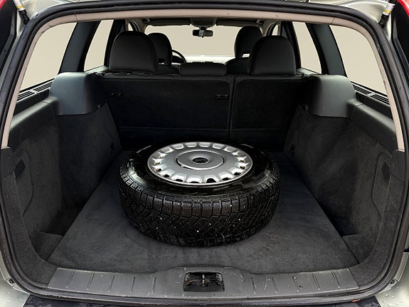 Volvo V50 9 of 9