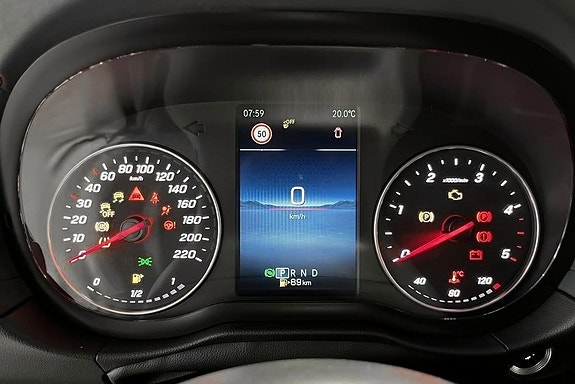 Mercedes-Benz T180 d 10 of 14