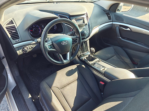 Hyundai i40 9 of 18