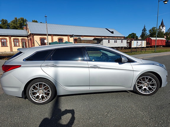 Hyundai i40 4 of 18