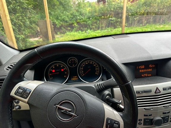 Opel Astra 7 of 7