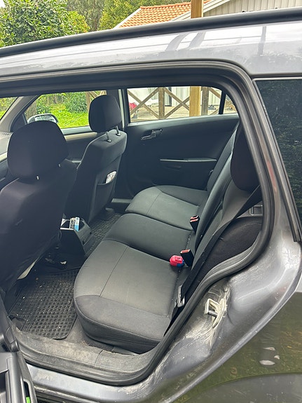Opel Astra 6 of 7