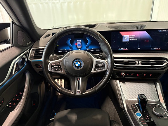 BMW i4 11 of 27