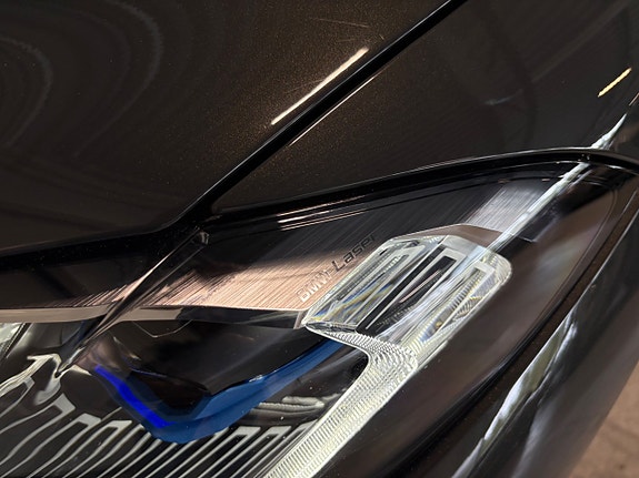 BMW i4 27 of 27