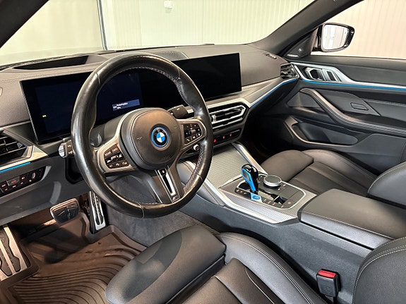 BMW i4 8 of 27
