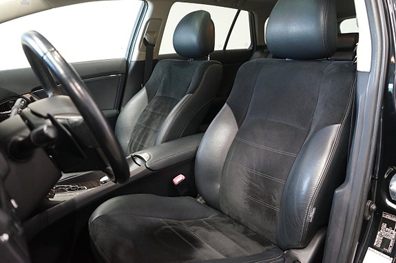 Toyota Avensis 8 of 11