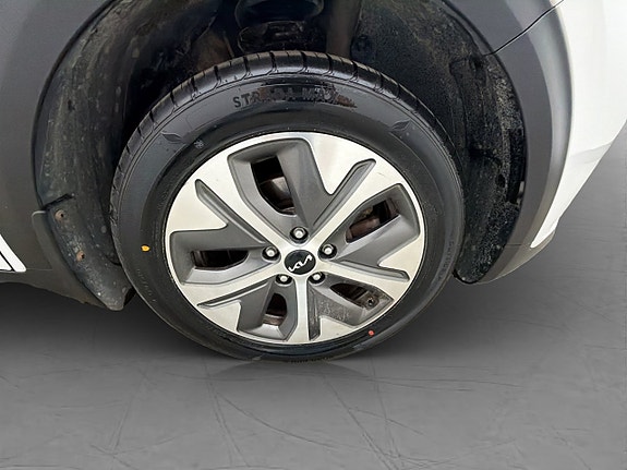 Kia e-Niro 30 of 30