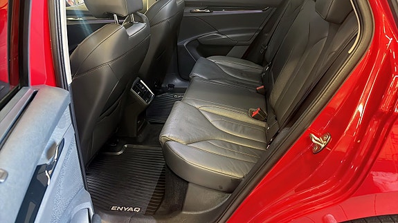 Skoda Enyaq 11 of 13