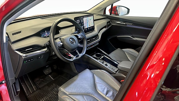 Skoda Enyaq 7 of 13