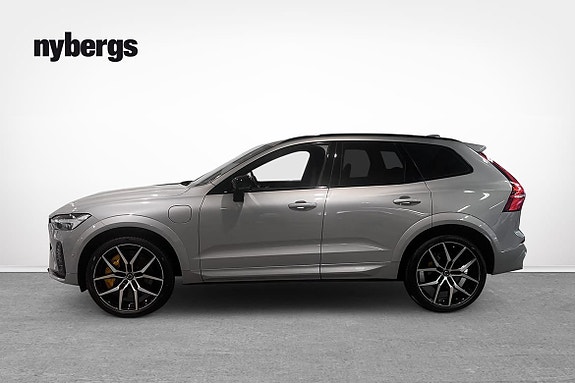 Volvo XC60 15 of 17