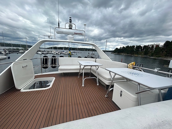 Princess 55 (62ft) fly nyrenoverad | 2 x Volvo Penta TAMD122 16 of 21
