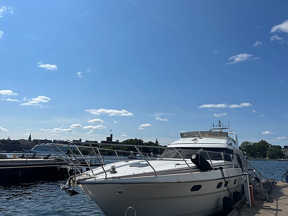 Princess 55 (62ft) fly nyrenoverad | 2 x Volvo Penta TAMD122 2 of 21