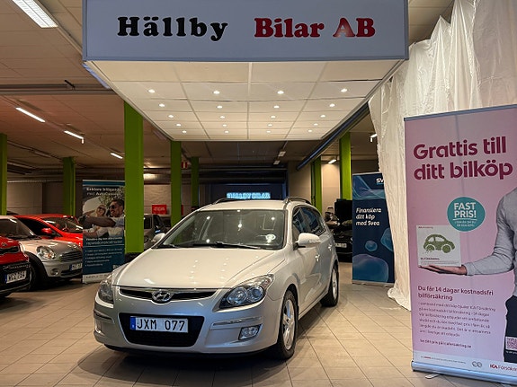 Hyundai i30 2 of 12