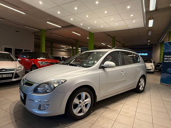 Hyundai i30 3 of 12