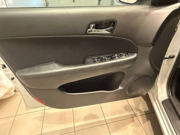 Hyundai i30 7 of 12