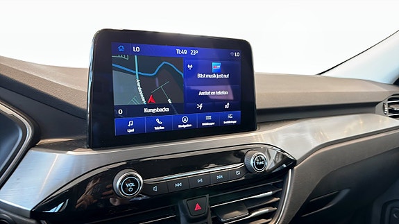 Ford Kuga 17 of 18
