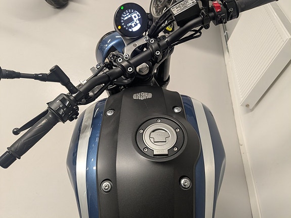 Yamaha XSR900 ABS 6 of 8
