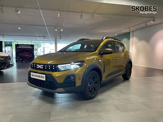 Dacia Sandero Stepway 3 of 16