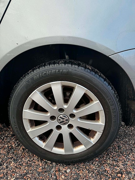 Volkswagen Passat 6 of 6