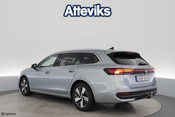 Volkswagen Passat 5 of 21