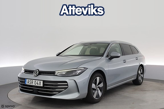 Volkswagen Passat 7 of 21