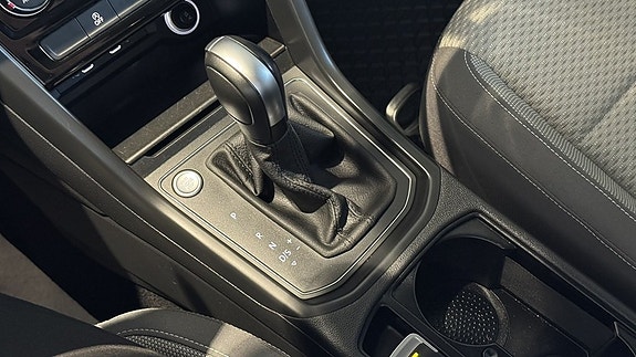 Volkswagen Touran 23 of 27