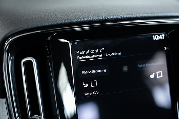 Volvo XC40 20 of 29