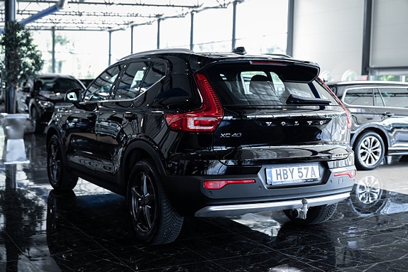 Volvo XC40 11 of 29