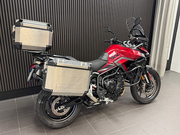 Triumph Tiger 900 GT Pro 3 of 6