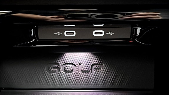 Volkswagen Golf I 18 of 19