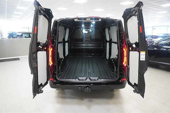 Ford Transit Custom 5 of 18