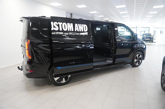 Ford Transit Custom 7 of 18