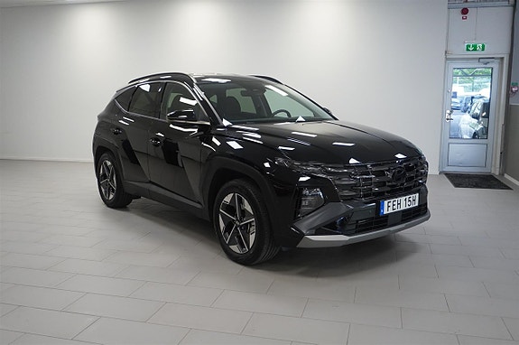 Hyundai Tucson 8 of 15