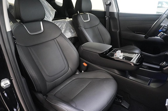 Hyundai Tucson 10 of 15