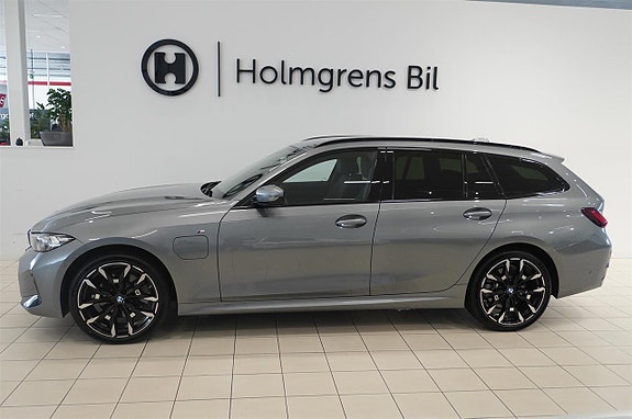 BMW 330e 3 of 18