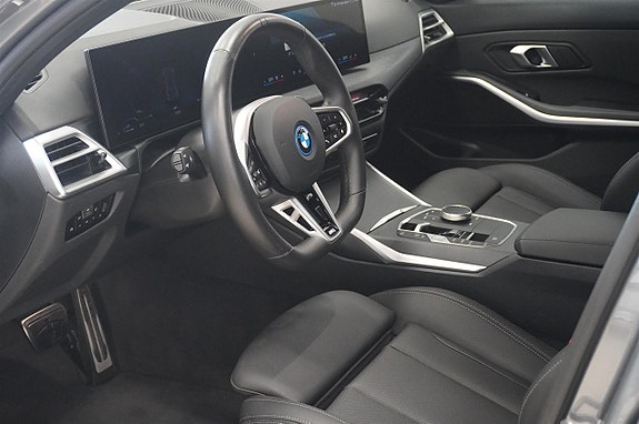 BMW 330e 2 of 18