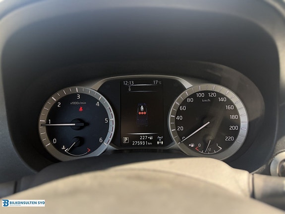 Nissan Navara 11 of 18