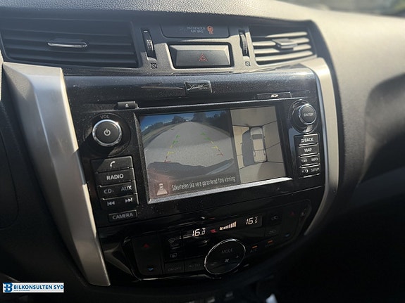 Nissan Navara 12 of 18