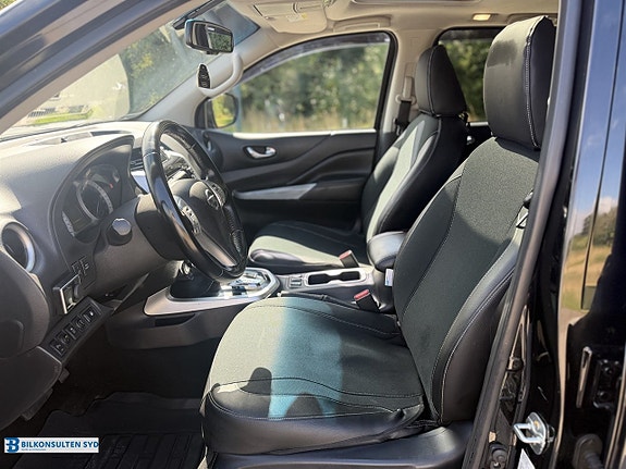 Nissan Navara 5 of 18