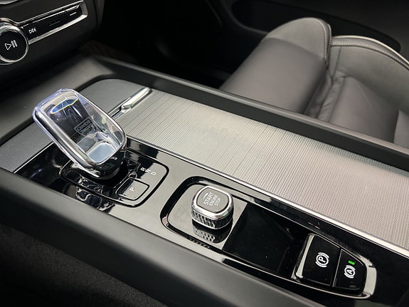 Volvo XC60 28 of 30