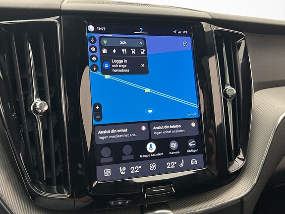Volvo XC60 25 of 30