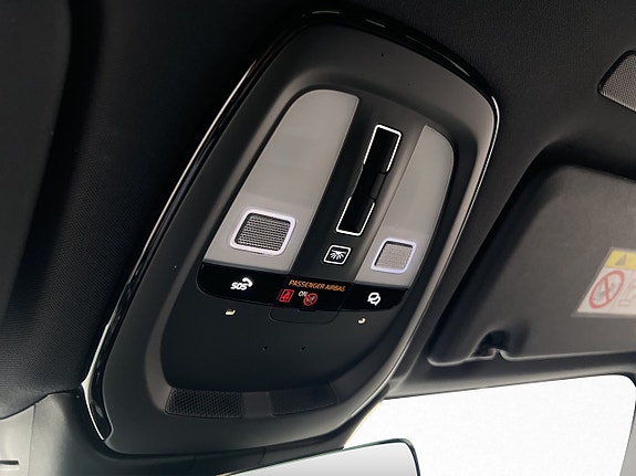 Volvo XC60 20 of 30