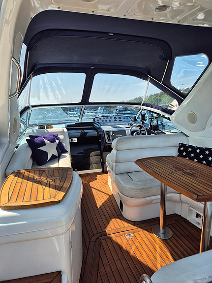 Sealine S34 med förlängd badbrygga 4 of 10